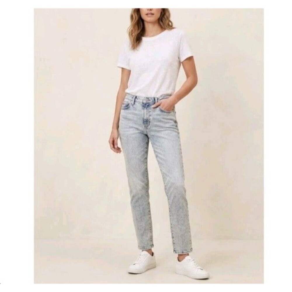 Banana Republic The Beau Jean Light Wash Mid-rise Tapered Straight-leg Womens 27